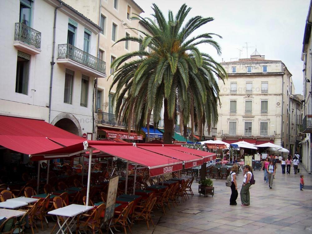 Agreable Appartement T2 Proche Centre Nimes Exterior foto