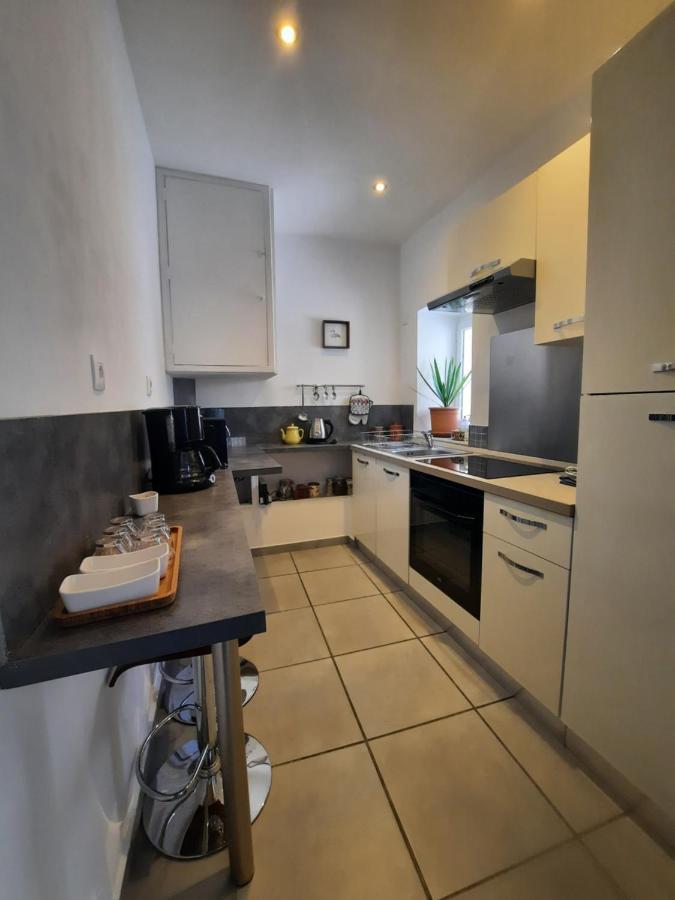 Agreable Appartement T2 Proche Centre Nimes Exterior foto